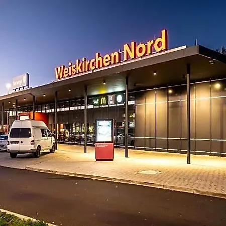 Szálloda Serways Weisskirchen Nord 2*